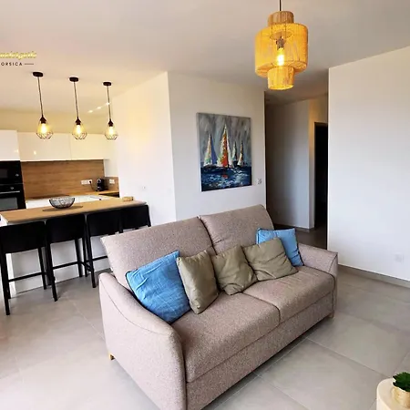 Apartment Beau T3 Dernier Etage Calme Vue A Pied 6 Pers