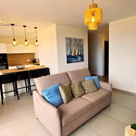 Apartment Beau T3 Dernier Etage Calme Vue A Pied 6 Pers Favone